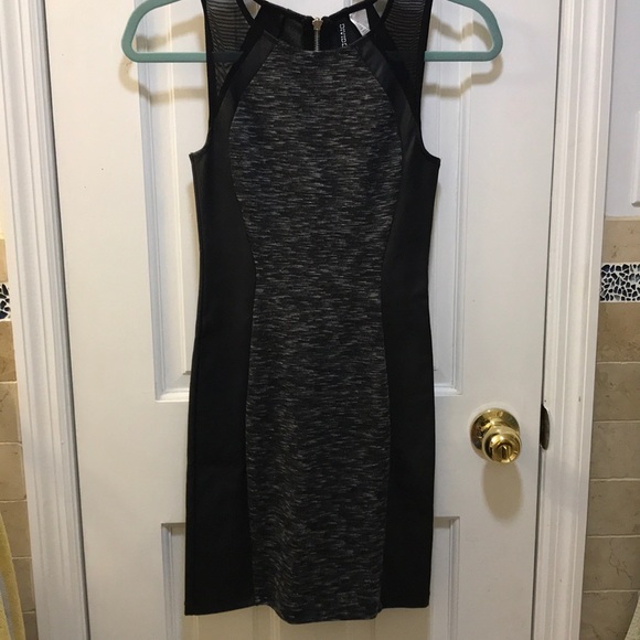 Black body con - Picture 1 of 2